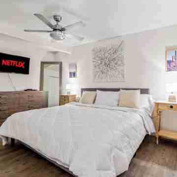 Spacious 3BR • East Tucson Gem Rooms