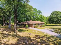 New! 🐄 Homestead @ Oakley Farms 🏡 Hotels in Forsyth County