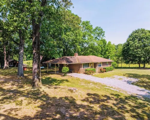 New! 🐄 Homestead @ Oakley Farms 🏡 Hotels in Forsyth County