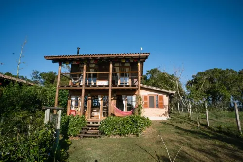Charming House in Barra de Ibiraquera
