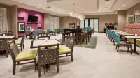 Hampton Inn Kearney - Bữa sáng