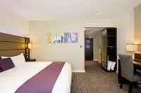 Premier Inn Nuneaton/Coventry - parkir