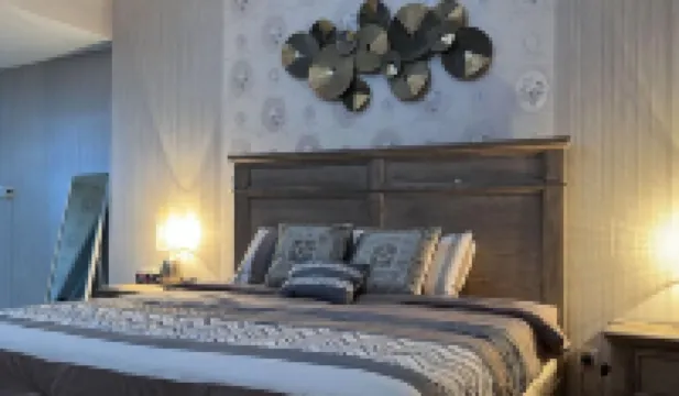 Super comfortable apartment ドバイ・アウトレットモール周辺のホテル