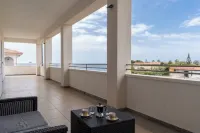 ApartHotel Capo Rizzuto - Sea View Apartments 40mt from the Reserved Beach