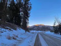 Stunning Custom Made Log Home- on 30 acres Hôtels à : District régional de Kootenay Boundary