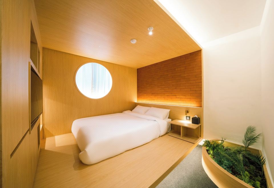 3. 와이컬렉션 by..