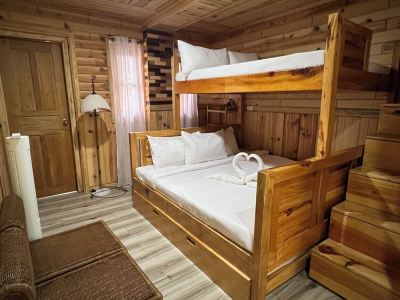 Spacious 5-bedroom wooden chalet in peaceful Sagada with WiFi