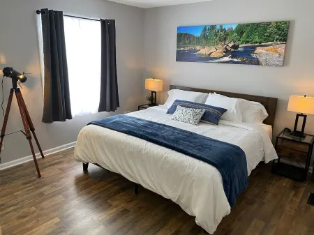 West Mt View- 15 min. to Lake George!