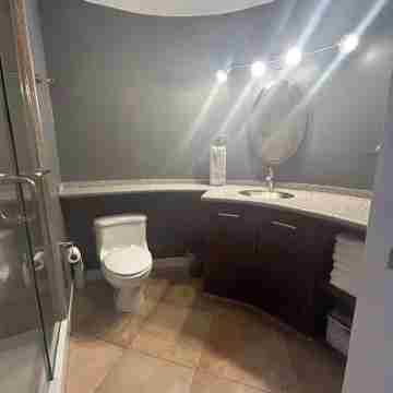 Urban Oasis in the Heart of Downtown Rooms