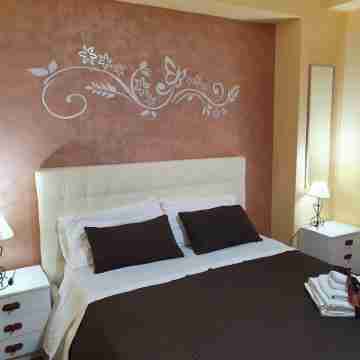 1 Bedroom Private vacation home in Sant'Alessio Siculo Rooms