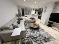 Maison de Vacances Hotels in Aalst