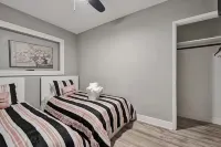 Charming 3-bedroom house with WiFi, AC in fantastic Miami