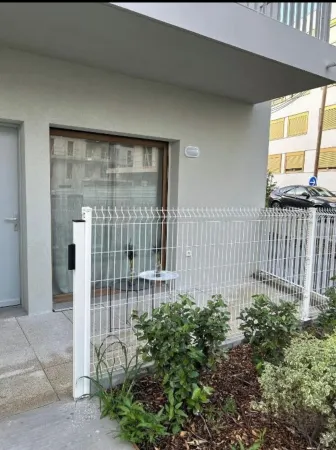 Au Coeur du Nouveau Cergy Arena Park Отели рядом с достопримечательностью «Высшая школа экономических и коммерческих наук»