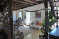 Beautiful house with garden in a quiet dead end near Paris, in Antony Hotels in Antony