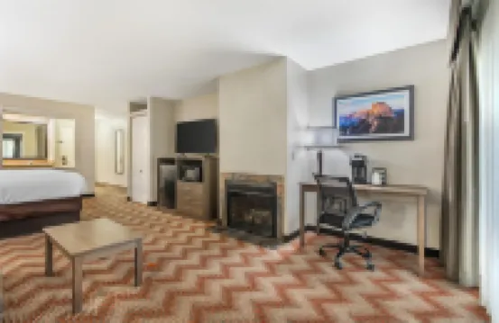 Best Western Plus Sonora Oaks Hotel  Conference Center