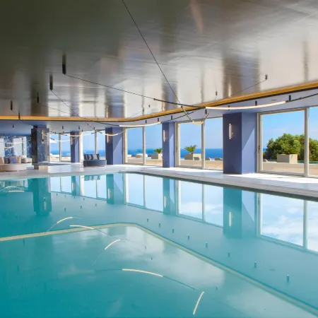Zeus Eleva Ajul, a Registry Collection Hotel