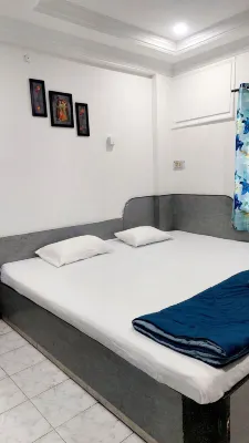 Cozy Tulip @ Ravi Nagar Nagpur.Pet Friendly.