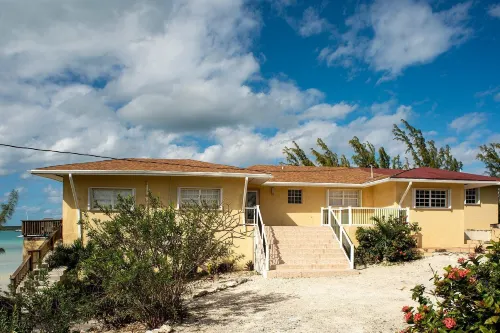 Sand Dollar at Ten Bay Beach 4 Bedroom Home - parking