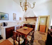 Enchanting 18th century villa with private parking a few km from Venice
