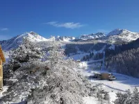 Chalet Belvédère, Spacious 12 Person, 5 Bedroom Chalet, Breath-Taking Views!