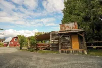 Stay in the Barn! Bedroom in the Hayloft! Hotels near Island 22 Bike Park
