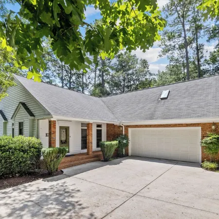 The Big Golf House- 10 miles to Clemson