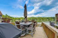 Waterfront Haven Bi-Level Lakefront Deck/Game Cntr - 3-Star