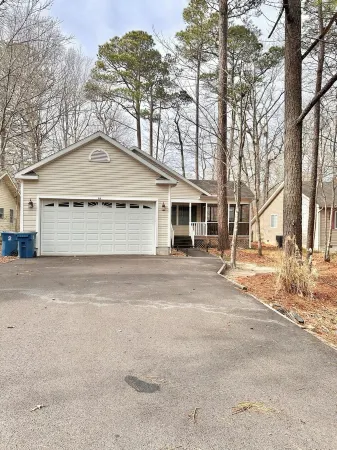 Whimsical Willow:  Charming 3-BR home in a quiet cul-de-sac, minutes from OCMD! Отели в г. Ошен Пайнс