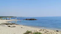 42 sq.m. air-conditioned apartment in Marina di Bravone, 200 m. from the beach Hotels in Linguizzetta