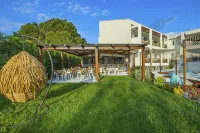 Mirablue Luxury Residences