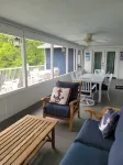 Lakefront - Gentle Slope to Water - Sleeps 18
