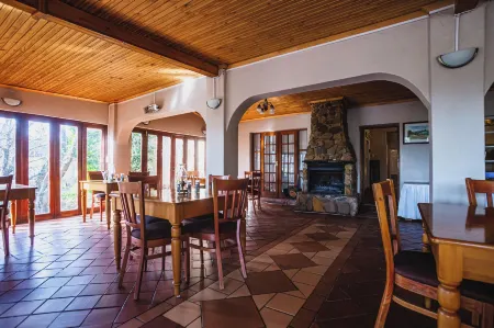 Ardmore Guest Farm Отели в г. Gaints Castle Game Reserve