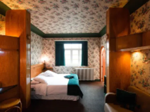 ラトループ ホテル ル ベルジェ イクセルのホテル