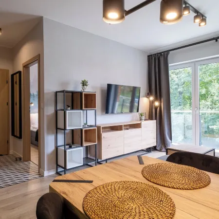 River Park, Sun & Snow