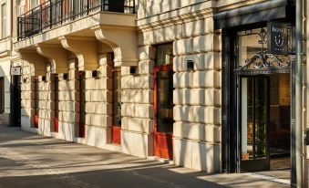 1891 Garni Hotel