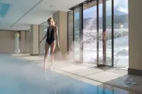 Hotel Lac Salin Spa & Mountain Resort - Pools