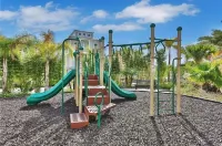 NEW La Vida Margarita 8BD Pool/Spa Cottage w/ Water Views Margaritaville Resort