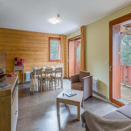 Cozy Vaujany Getaway