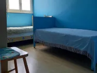 4 Rooms 9 people
