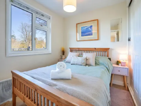 Chalet in Snowdonia with Pool & Fishing Lake Hotéis em 