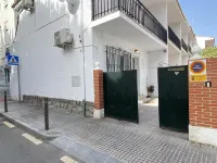 Holiday Home in Nerja near Playa Carabeillo - 방갈로