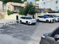 Crystal Hotel - parking