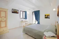 Apartment in Pedaso with Sea View & Pool - Apartments