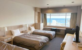 Atami New Fujiya Hotel