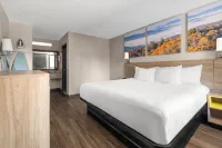 Days Inn by Wyndham College Park Airport Best Road