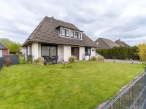 Ferienwohnung Küstenluft in Tating Hotels in Tating