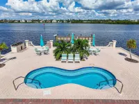 Palm Bay Club by Beachside Management - de playa