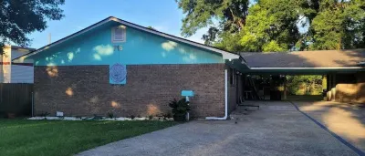 Close to Wahoos Stadium, Pensacola Bay Center, Palafox Restaurants & Markets. Hotels near Blue Wahoos Stadium featuring Admiral Fetterman Field - Home of the Pensacola Blue Wahoos