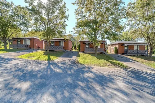 1 Bedroom Cabin - #6 - Near Cave Run Lake & Morehead State University