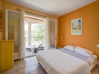 Spa Oasis Near Canal du Midi